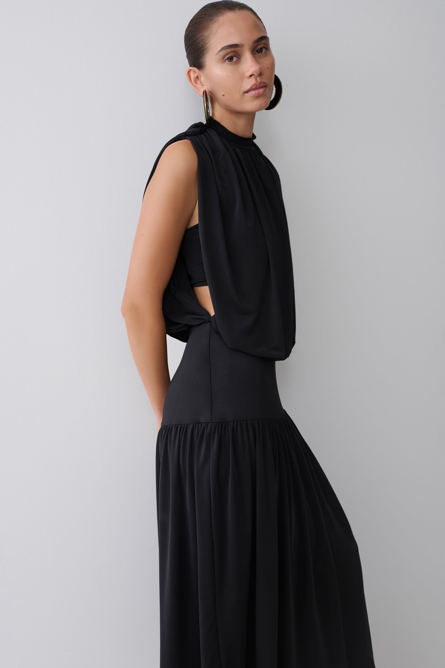 True Drop Waist Gathered Midi Dress - Black