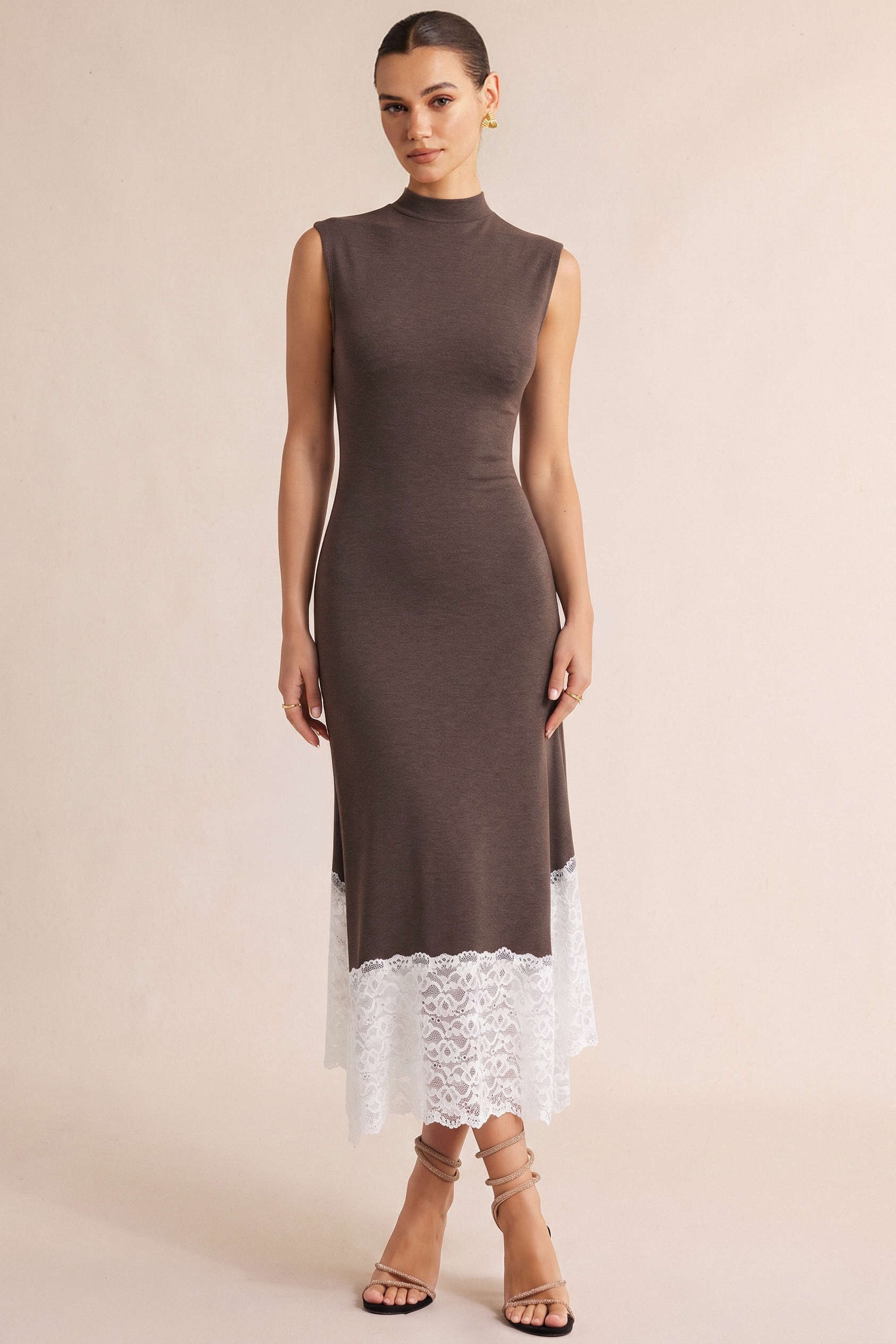 Lace Trim Patchwork Mock Neck Sleeveless Maxi Dress
