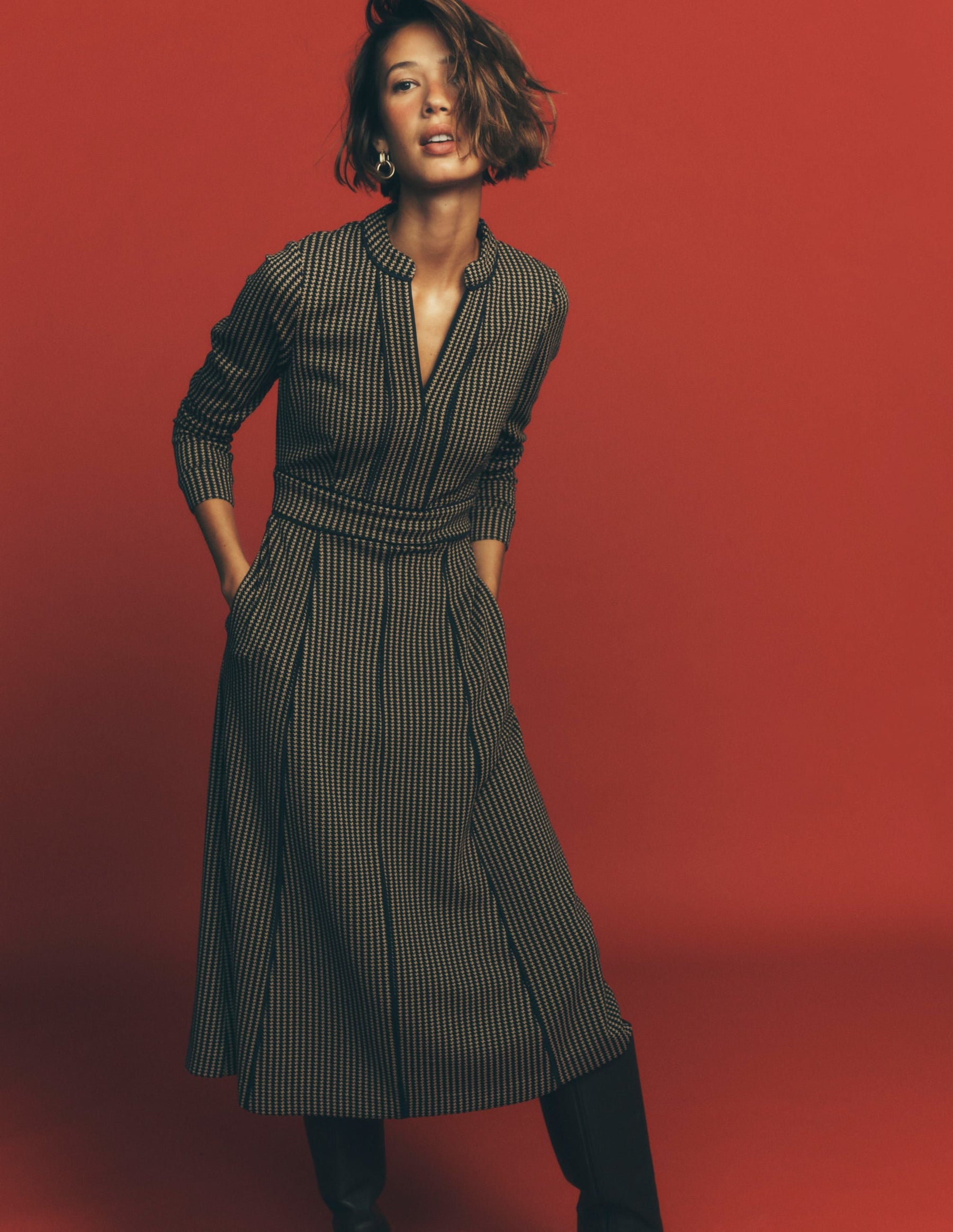 Alex Ponte Contrast Midi Dress-Navy/Camel Texture
