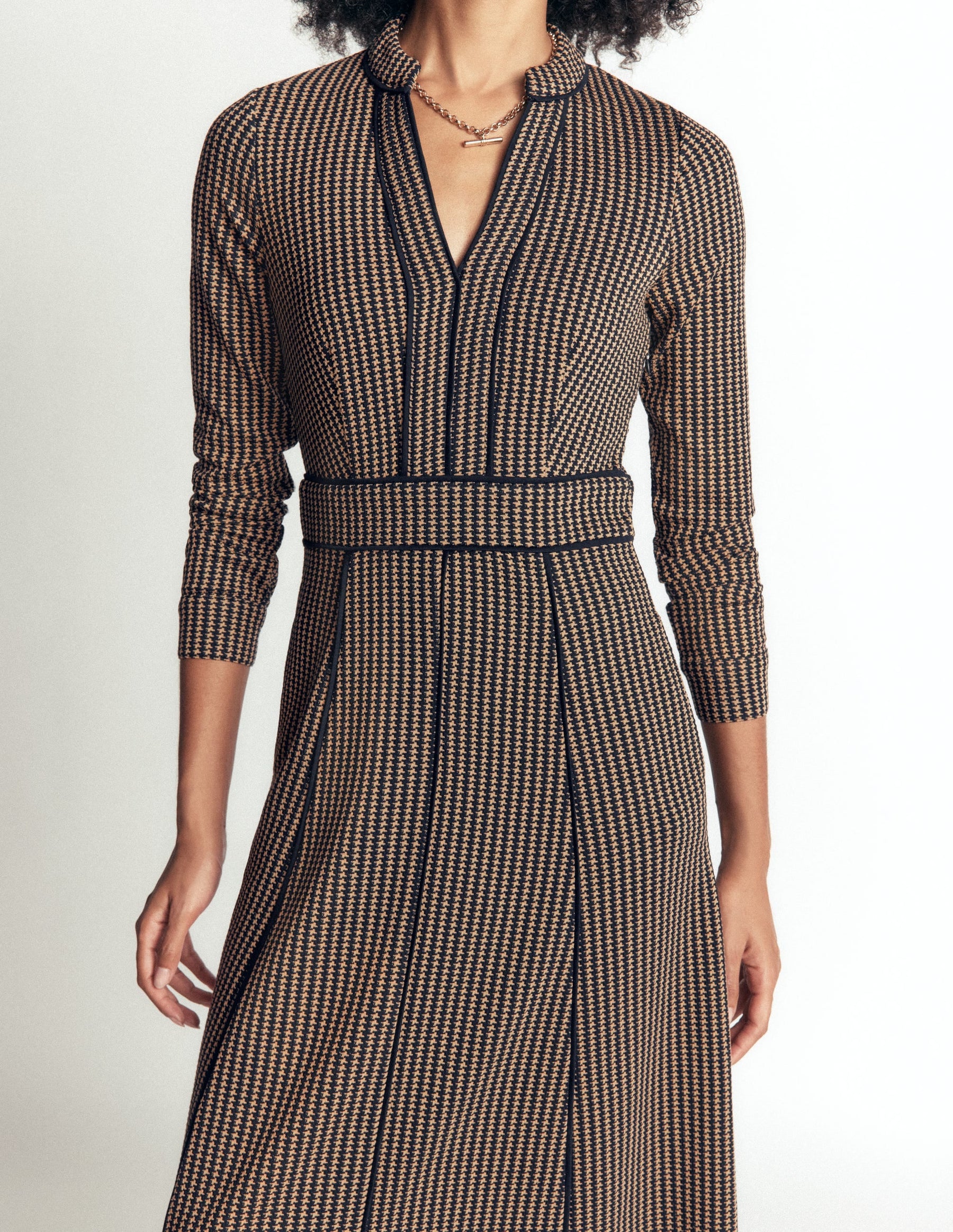 Alex Ponte Contrast Midi Dress-Navy/Camel Texture