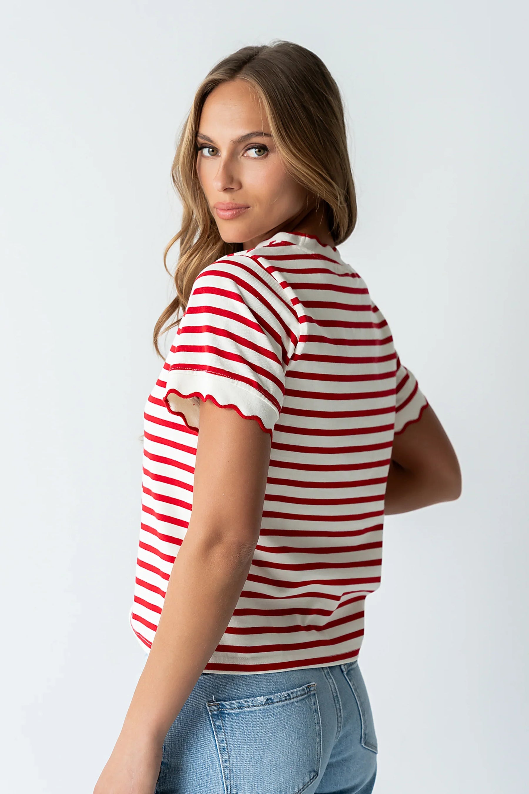 Walker Scalloped Top in Red