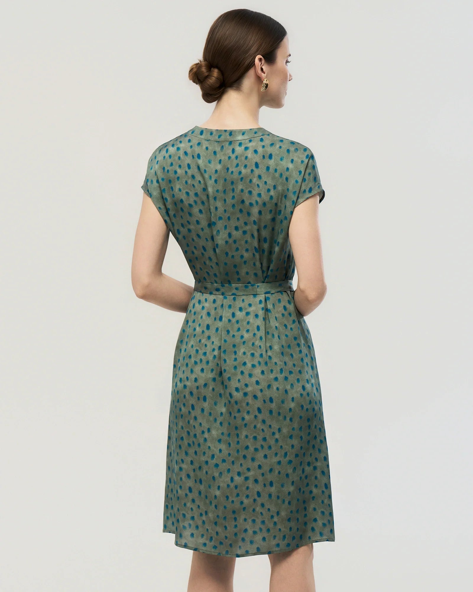 19 Momme Belted Silk A Line Dress in Verdant Dots