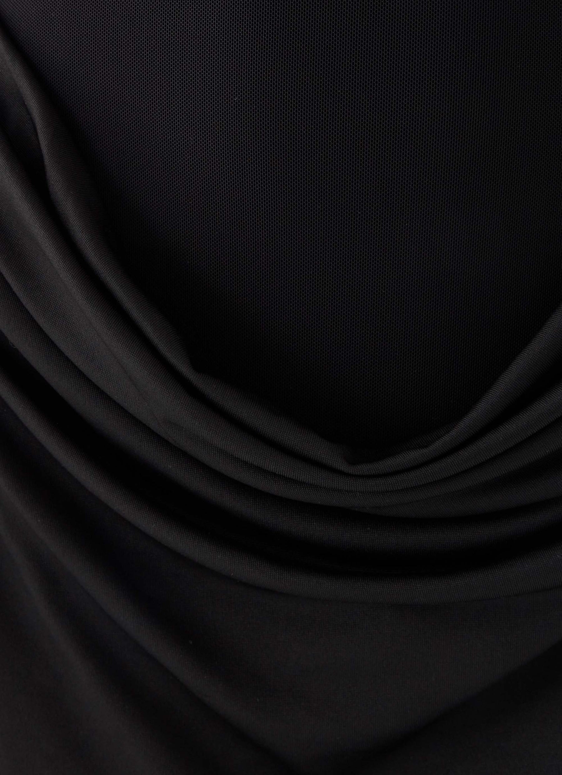 Liloura Maxi Dress - Black