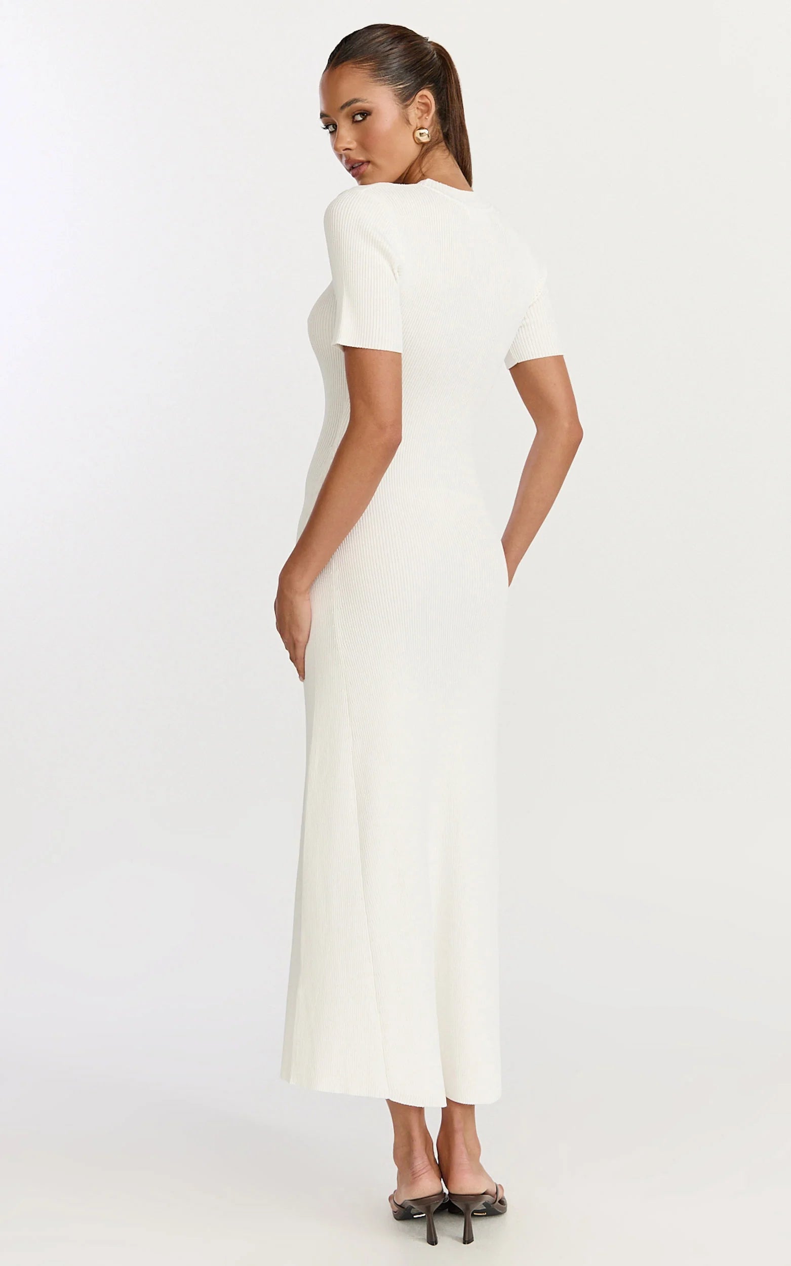 Lanie Midi Dress - Knitted Crew Neck Short Sleeve Dress in Cream