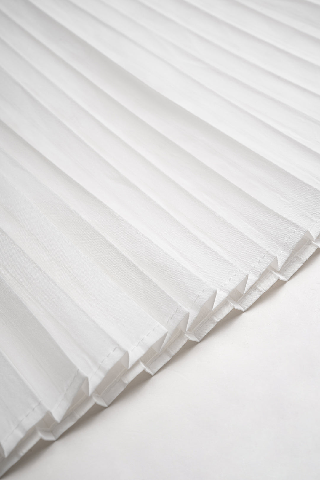 Solid Pleated Skirt